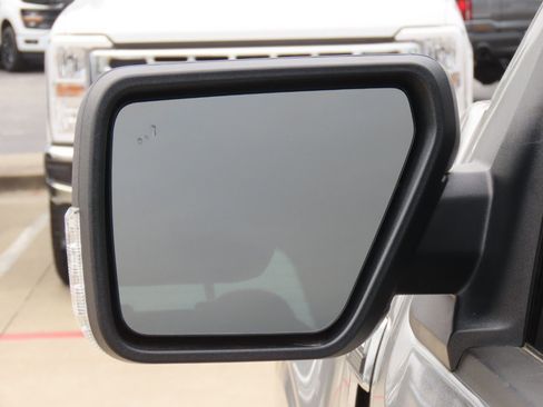 Used 2022 Ford F150 XLT w/ Equipment Group 302A High RWD image 17