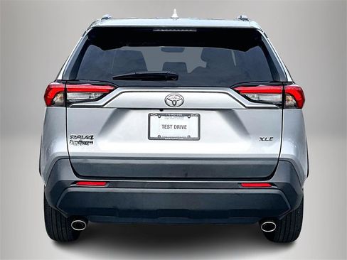 Used 2023 Toyota RAV4 XLE image 6
