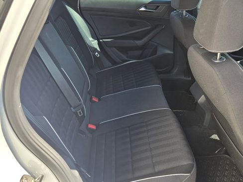 Certified 2024 Volkswagen Jetta Sport FWD image 7