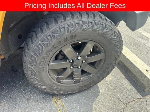 Used 2014 Jeep Wrangler Unlimited Sahara AWD/4WD image 9