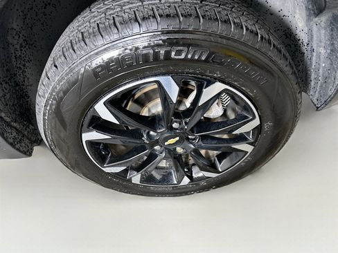 Used 2021 Chevrolet TrailBlazer LT w/ Convenience Package image 11