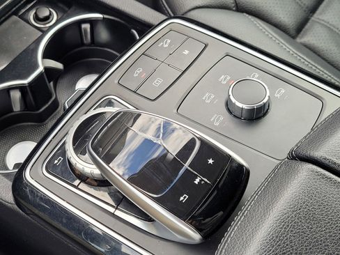 Used 2018 Mercedes-Benz GLS 450 4MATIC image 26