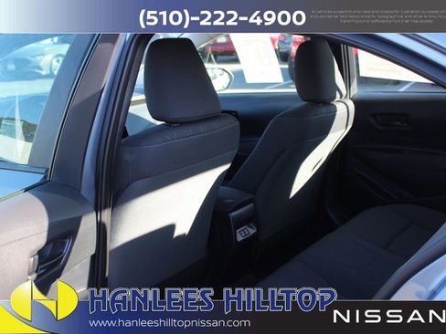 Used 2025 Toyota Corolla LE image 14