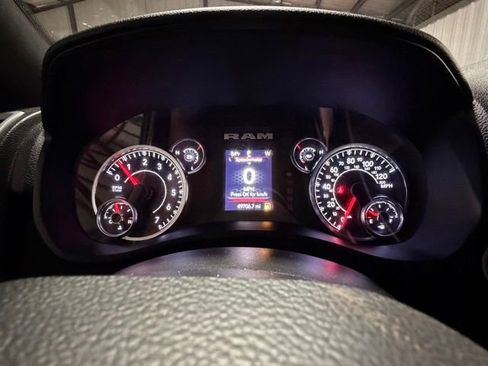 Used 2024 RAM 2500 Big Horn AWD/4WD image 15