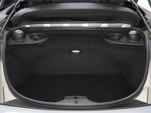 Used 2021 Porsche 718 Boxster Spyder RWD image 26