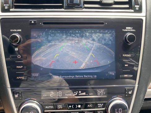 Used 2019 Subaru Outback 2.5i Limited AWD/4WD image 28