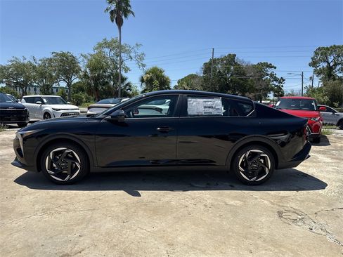 New 2025 Kia K4 EX image 7