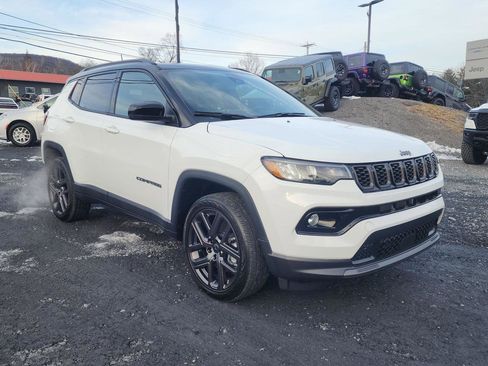 New 2026 Jeep Compass Limited w/ Sun, Sound & Navigation Group image 3