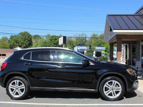 Used 2020 Mercedes-Benz GLA 250 4MATIC image 4