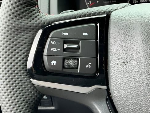 New 2026 Honda Ridgeline Black Edition image 38