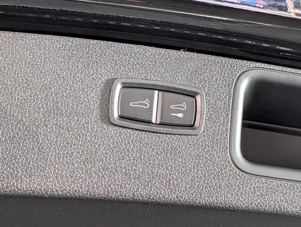 New 2026 Porsche Macan S AWD/4WD image 18