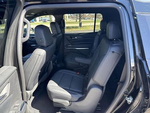 Certified 2025 Chevrolet Traverse LT w/ Driver Confidence Package AWD/4WD image 52