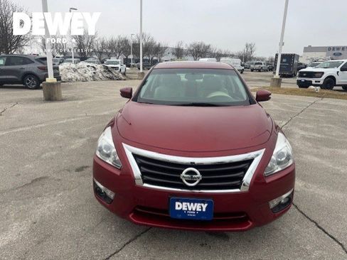 Used 2015 Nissan Altima 2.5 SL w/ Technology Package image 2