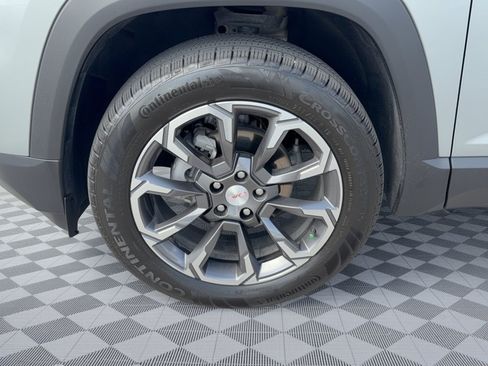 Used 2026 GMC Terrain Elevation w/ Elevation Premium Package AWD/4WD image 13