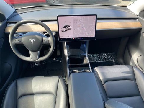 Used 2023 Tesla Model Y AWD image 16