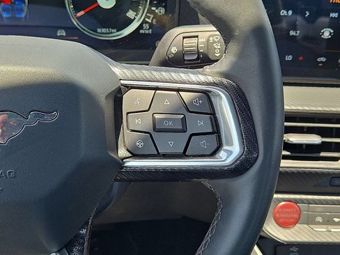 Used 2024 Ford Mustang Coupe RWD image 29