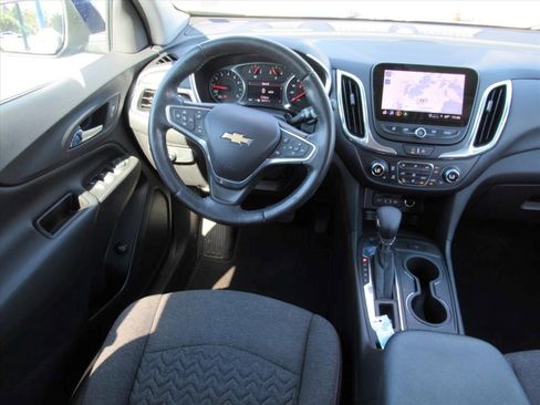 Certified 2022 Chevrolet Equinox LT image 13
