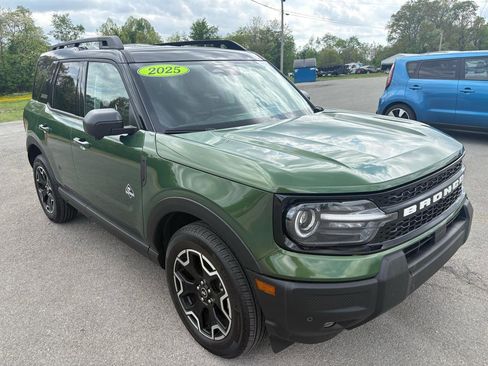 Used 2025 Ford Bronco Sport Outer Banks w/ Outer Banks Tech Package+ image 1