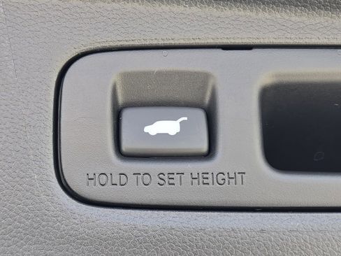 Used 2023 Honda CR-V Sport Touring image 14