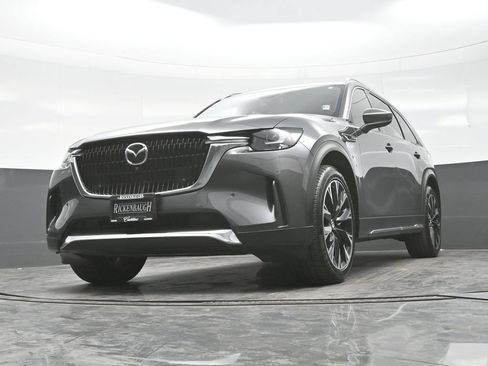 Used 2024 MAZDA CX-90 Plug-In Hybrid w/ Premium Plus AWD/4WD image 19