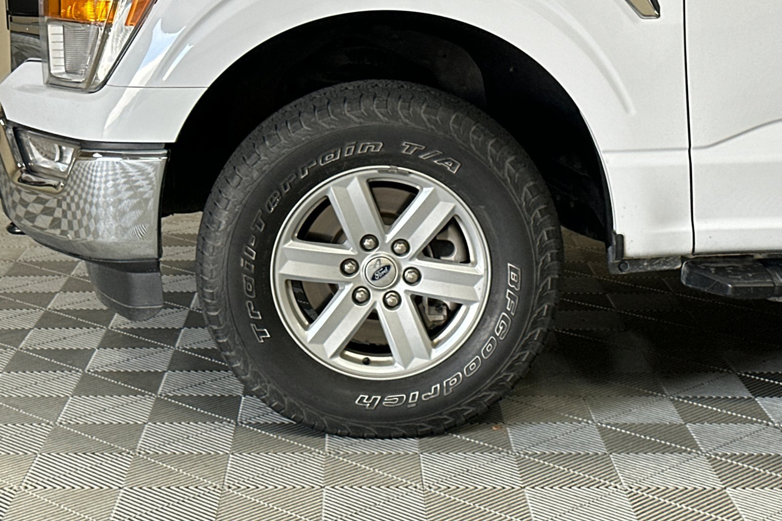 Used 2021 Ford F150 XLT w/ Trailer Tow Package AWD/4WD image 38