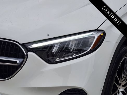 Certified 2025 Mercedes-Benz GLC 300 image 11