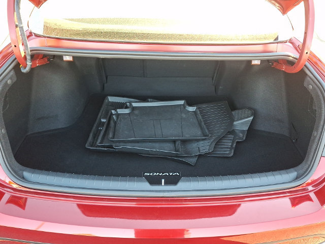 Certified 2023 Hyundai Sonata SE w/ Preferred Accessory Package FWD image 28