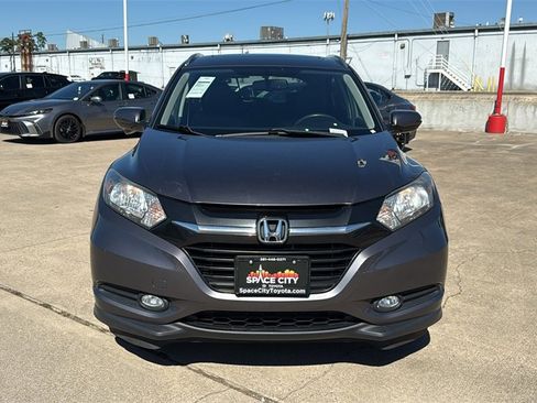 Used 2018 Honda HR-V EX-L image 2