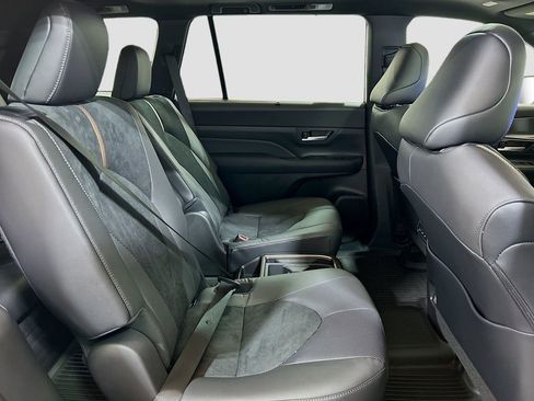 New 2026 Toyota Grand Highlander AWD Hybrid image 29