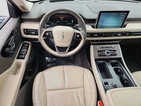 Used 2023 Lincoln Aviator Reserve w/ Equipment Group 201A image 12