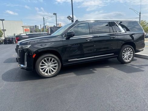 Used 2023 Cadillac Escalade ESV Premium Luxury w/ Performance Package AWD/4WD image 1