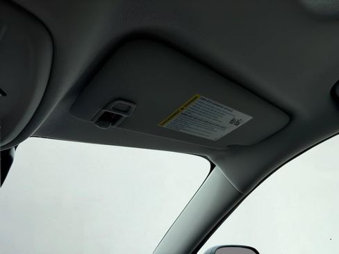New 2026 Chevrolet Trax LT w/ Sunroof Package FWD image 38