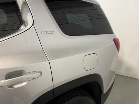 Used 2019 GMC Acadia SLT AWD/4WD image 24