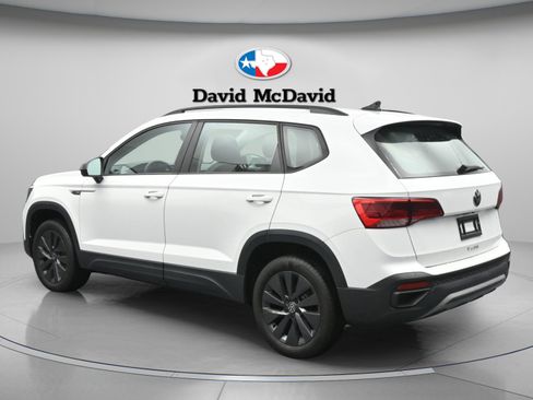 Used 2023 Volkswagen Taos S w/ Driver Assistance Package FWD image 6