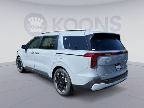 New 2026 Kia Carnival EX FWD image 14
