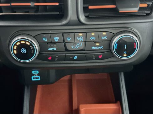 Used 2023 Ford Maverick XLT w/ XLT Luxury Package FWD image 22