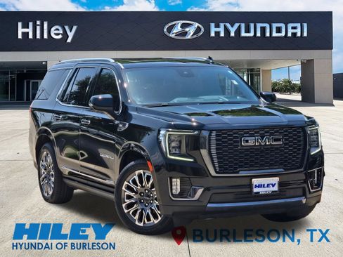 Used 2024 GMC Yukon Denali Ultimate AWD/4WD image 2