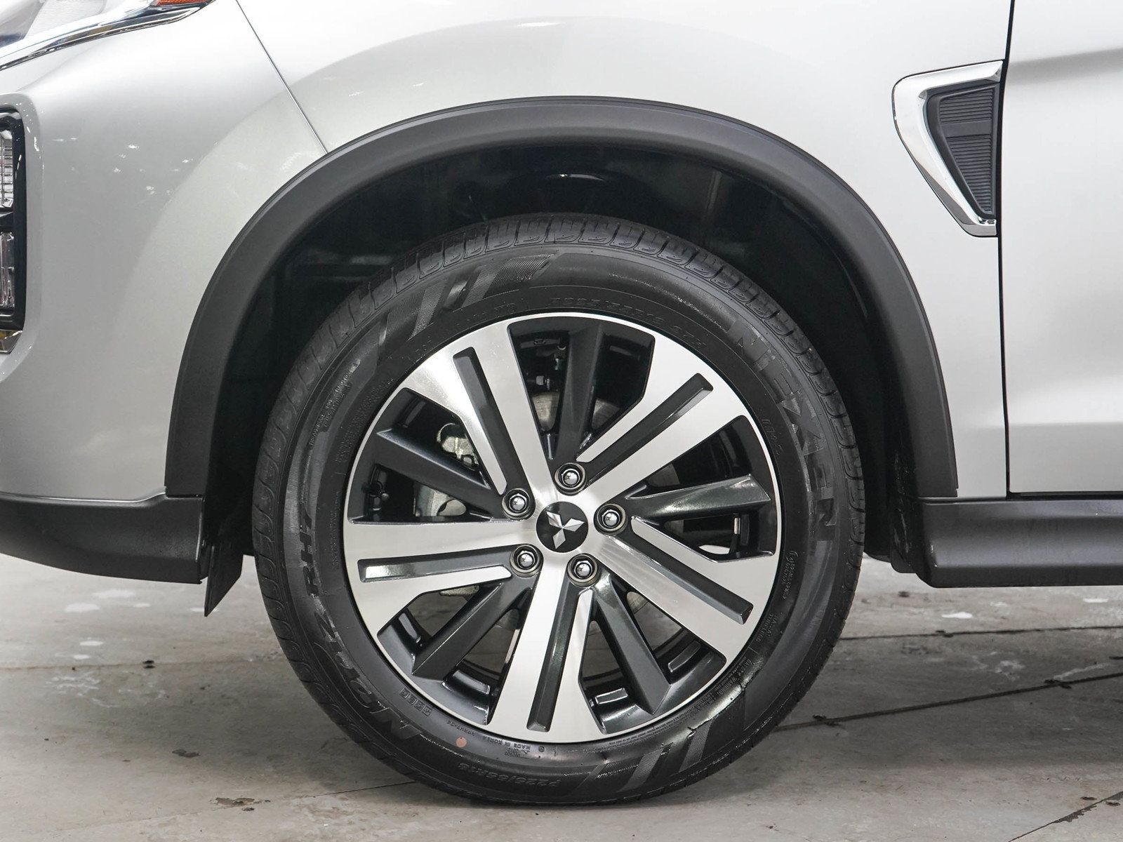 Used 2026 Mitsubishi Outlander Sport SE AWD/4WD image 28