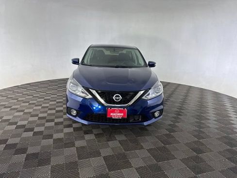 Used 2018 Nissan Sentra SR w/ Electronics Package FWD image 2