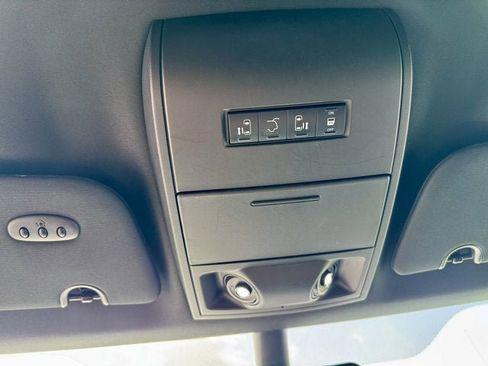Used 2019 Dodge Grand Caravan GT image 23