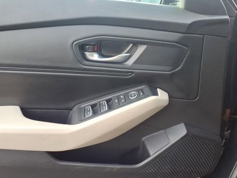 Certified 2023 Honda Accord EX image 16