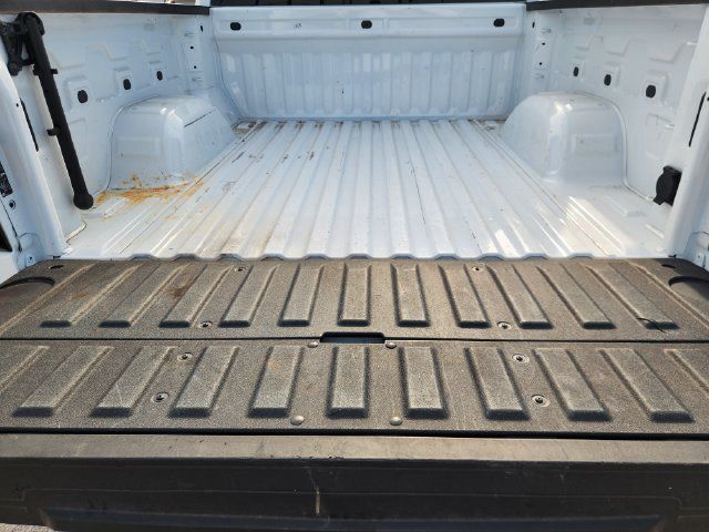 Used 2025 GMC Sierra 1500 SLT RWD image 32