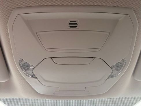 Used 2016 Ford Escape SE FWD image 21