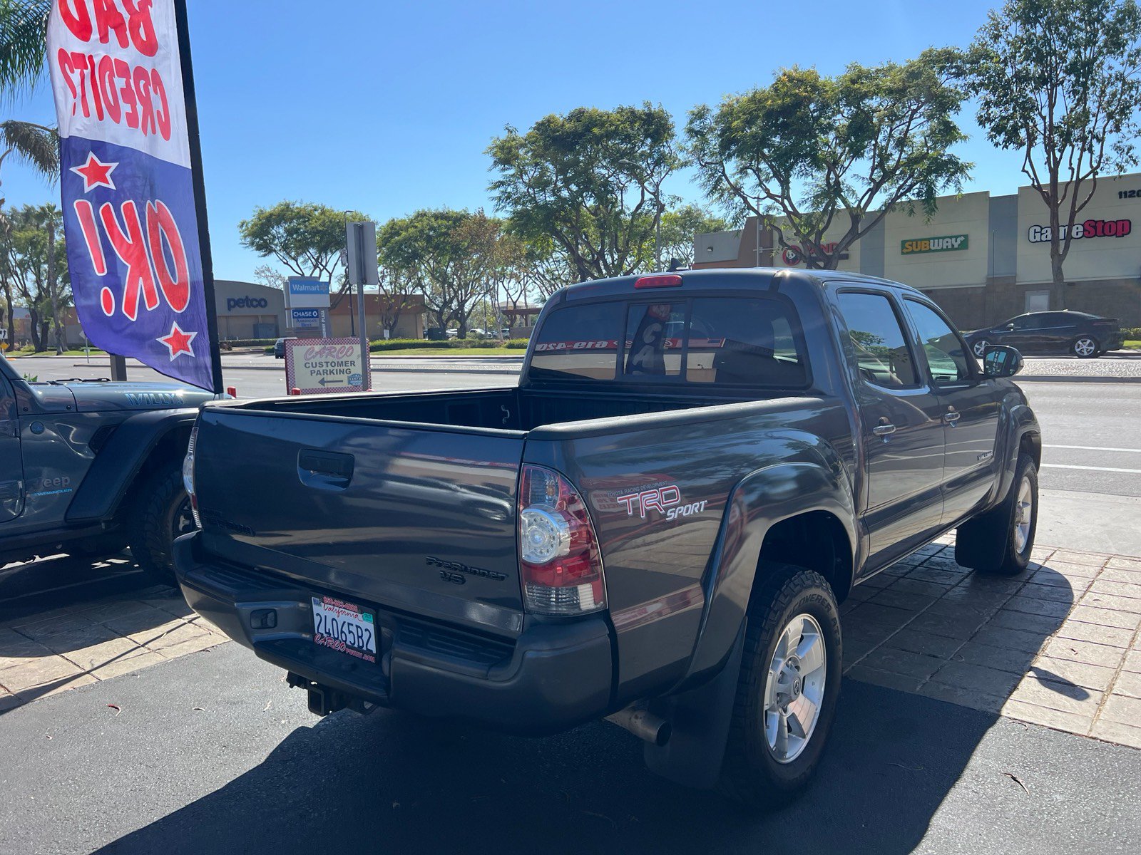 Used 2012 Toyota Tacoma PreRunner w/ TRD Sport Pkg RWD image 8