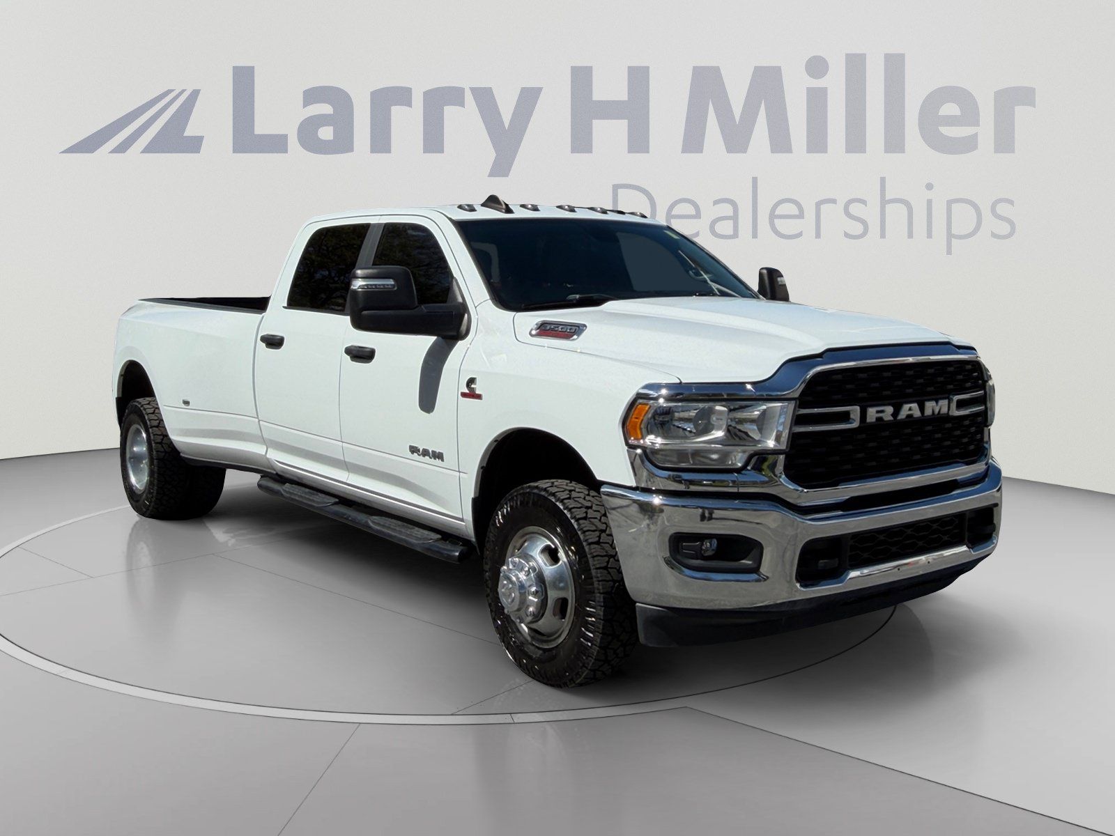 Used 2023 RAM 3500 Big Horn w/ Level 1 Equipment Group AWD/4WD image 7