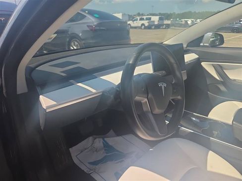 Used 2019 Tesla Model 3 Long Range AWD/4WD image 6