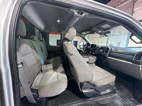 Used 2017 Ford F350 XLT image 26