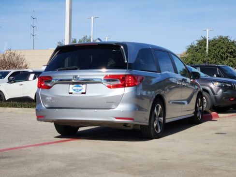 Used 2019 Honda Odyssey Touring image 8