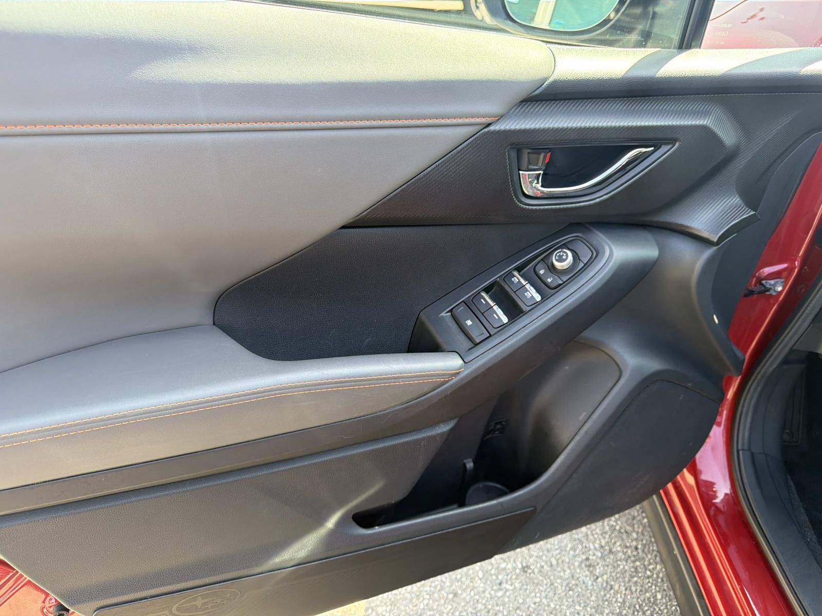 Used 2024 Subaru Crosstrek 2.5i Limited w/ Crosstrek Mirror Package AWD/4WD image 12