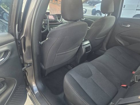 Used 2015 Dodge Dart SXT FWD image 14